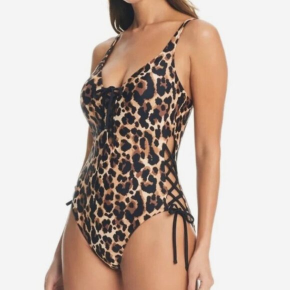 Bar Iii Women's Lace-up Cheetah Print One Piece Swimsuit Size S 10501 - Picture 3 of 4